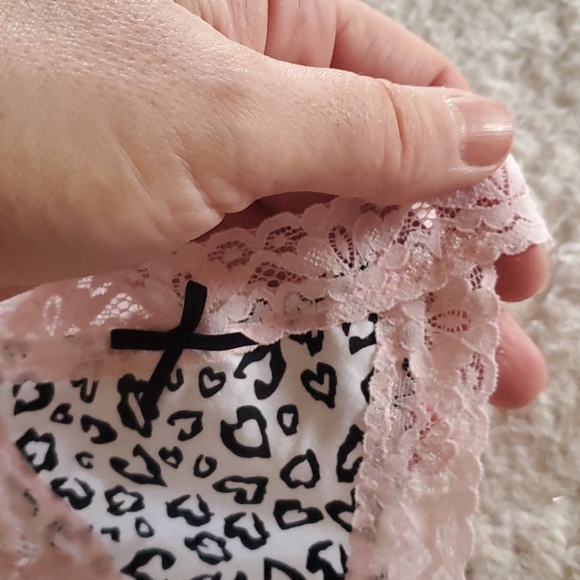 ●SOLD● Bundle tie side blue pink leopard panties - Picture 11 of 13